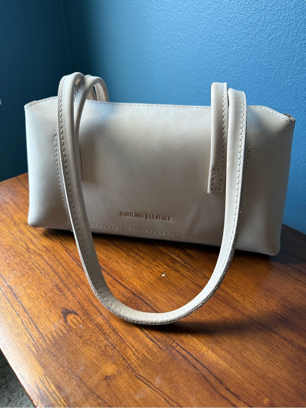 Portland Leather Amelie - Dragon Bone - Picture 2 of 5